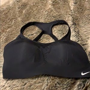 Nike adjustable sports bra